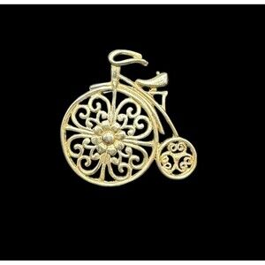 Vintage Silver Tone Penny Farthing Bicycle Elegant Brooch by Danecraft - Y12